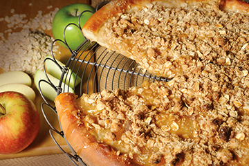 Apple-Pie-Pizza