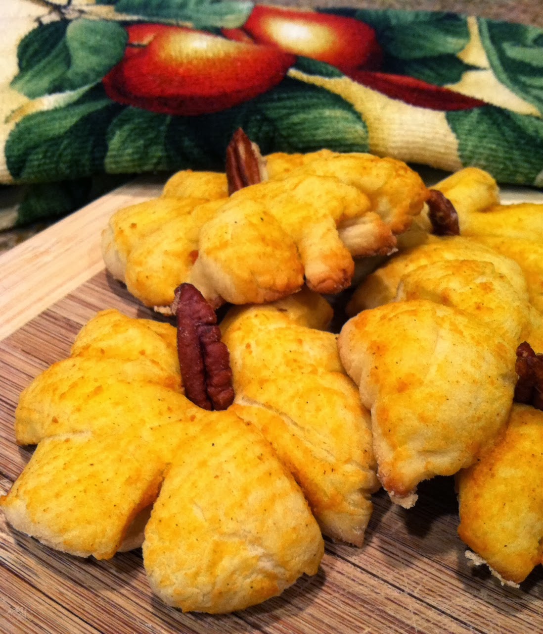 Bridgford Bread and Roll Dough Pumpkin Shaped Dinner Rolls Bridgford