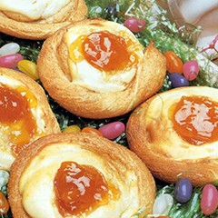 https://www.bridgford.com/bread/wp-content/uploads/2015/07/Apricot-Cheese-Danish-240x240.jpg