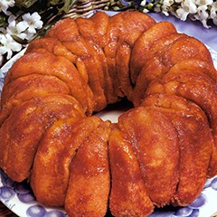 https://www.bridgford.com/bread/wp-content/uploads/2015/07/Cinnamon-Monkey-Bread-240x240.jpg