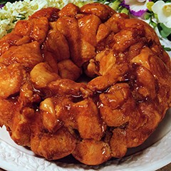 https://www.bridgford.com/bread/wp-content/uploads/2015/07/Easy-Apple-Pull-Apart-240x240.jpg