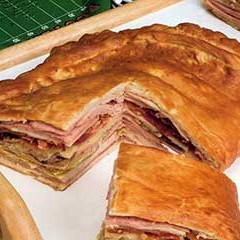 https://www.bridgford.com/bread/wp-content/uploads/2015/07/Giant-Baked-Italian-Club-Sandwich-240x240.jpg