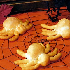 https://www.bridgford.com/bread/wp-content/uploads/2015/07/Halloween-Spiders-240x240.jpg