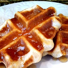 https://www.bridgford.com/bread/wp-content/uploads/2015/07/Mini-Waffles-240x240.jpg