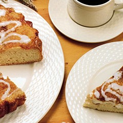 https://www.bridgford.com/bread/wp-content/uploads/2015/07/Sour-Cream-Coffee-Cake-240x240.jpg