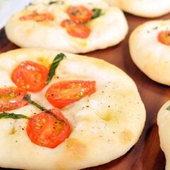 https://www.bridgford.com/bread/wp-content/uploads/2015/07/mini-focaccia-web-240x240.jpg