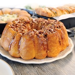 https://www.bridgford.com/bread/wp-content/uploads/2016/10/pecan_pie_monkey_bread_web-240x240.jpg