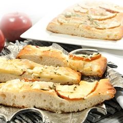 https://www.bridgford.com/bread/wp-content/uploads/2017/11/Apple-Flatbread-web-240x240.jpg