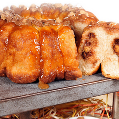 https://www.bridgford.com/bread/wp-content/uploads/2022/10/peanut-butter-cup-monkey-bread-240x240.png