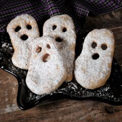 https://www.bridgford.com/bread/wp-content/uploads/2025/08/ghost-doughnuts-240x240.jpg