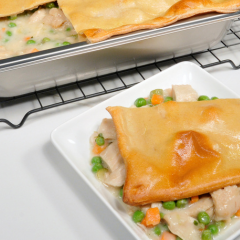 https://www.bridgford.com/foodservice/wp-content/uploads/2026/09/school-pot-pie-web-240x240.png